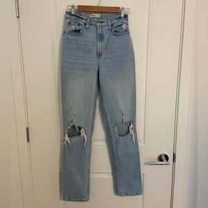 Abercrombie and Fitch 90’s Straight Curve Love Jeans